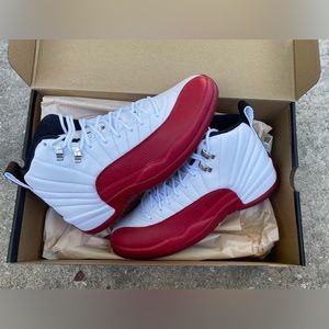 Air Jordan 12 Cherry Size 8 Men/9.5 Women